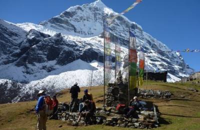 Makalu Base Camp Trek